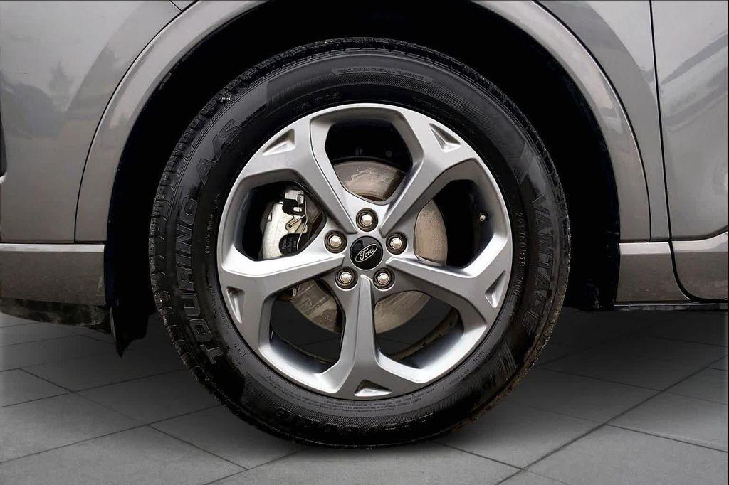 used 2024 Ford Escape car, priced at $19,998