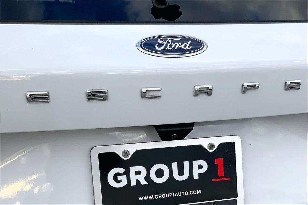 used 2022 Ford Escape car, priced at $16,994