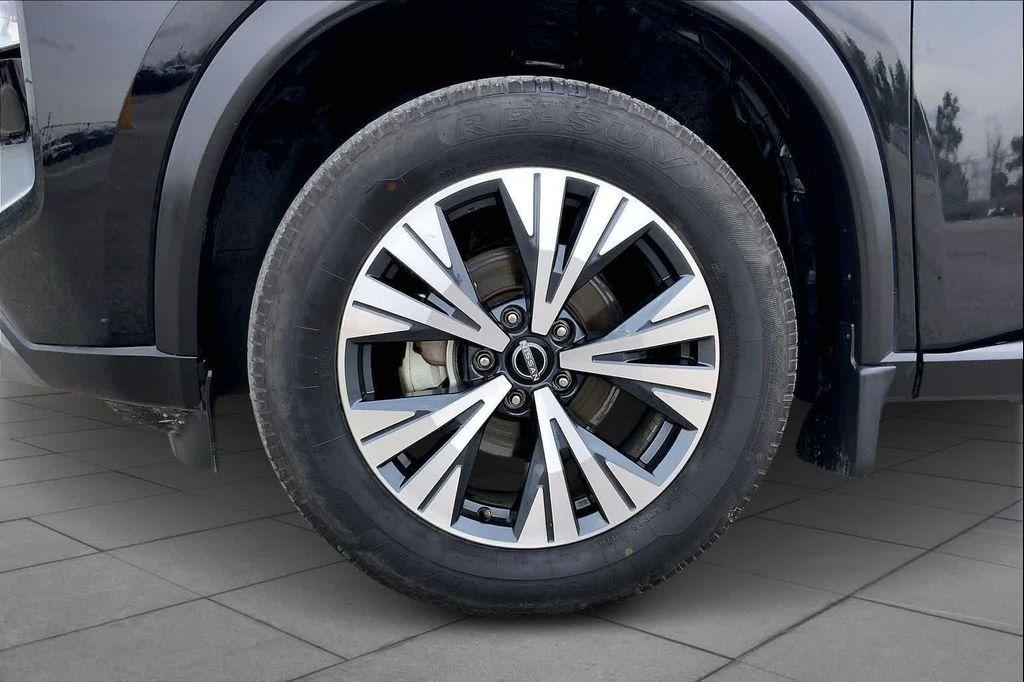 used 2023 Nissan Rogue car, priced at $17,997