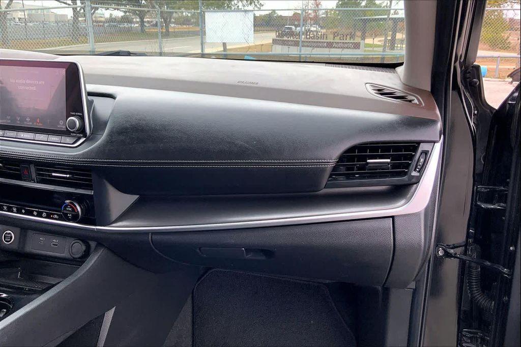 used 2023 Nissan Rogue car, priced at $17,997