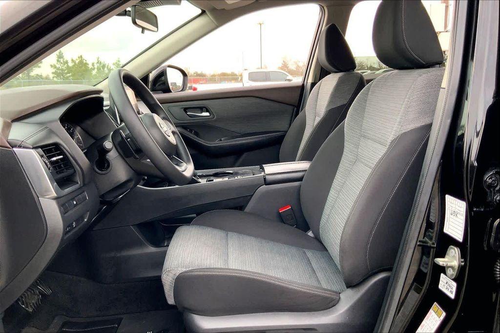 used 2023 Nissan Rogue car, priced at $17,997