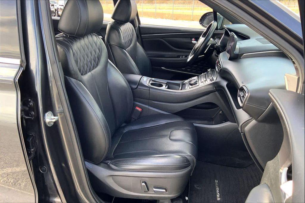 used 2022 Hyundai Santa Fe car, priced at $22,994
