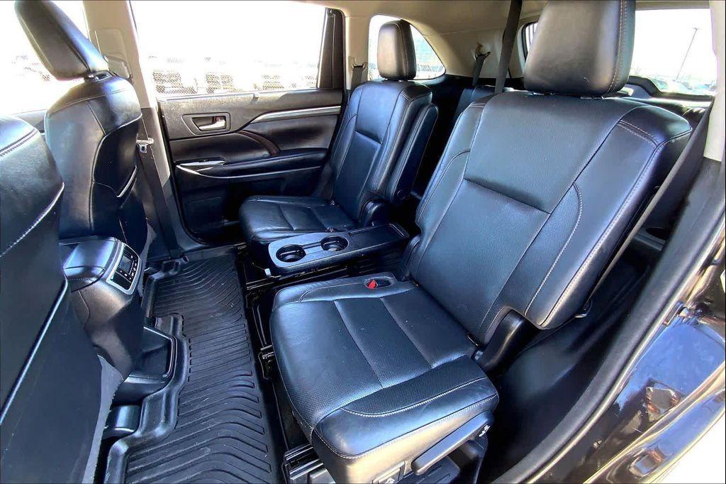 used 2017 Toyota Highlander car, priced at $19,992
