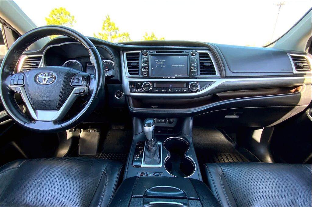 used 2017 Toyota Highlander car, priced at $19,992