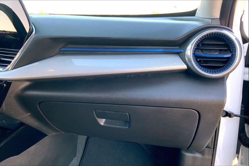 used 2025 Chevrolet Trax car, priced at $19,993