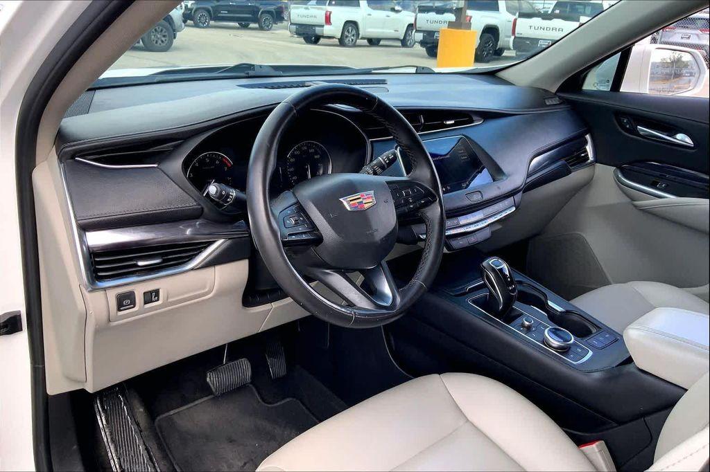 used 2019 Cadillac XT4 car, priced at $18,800
