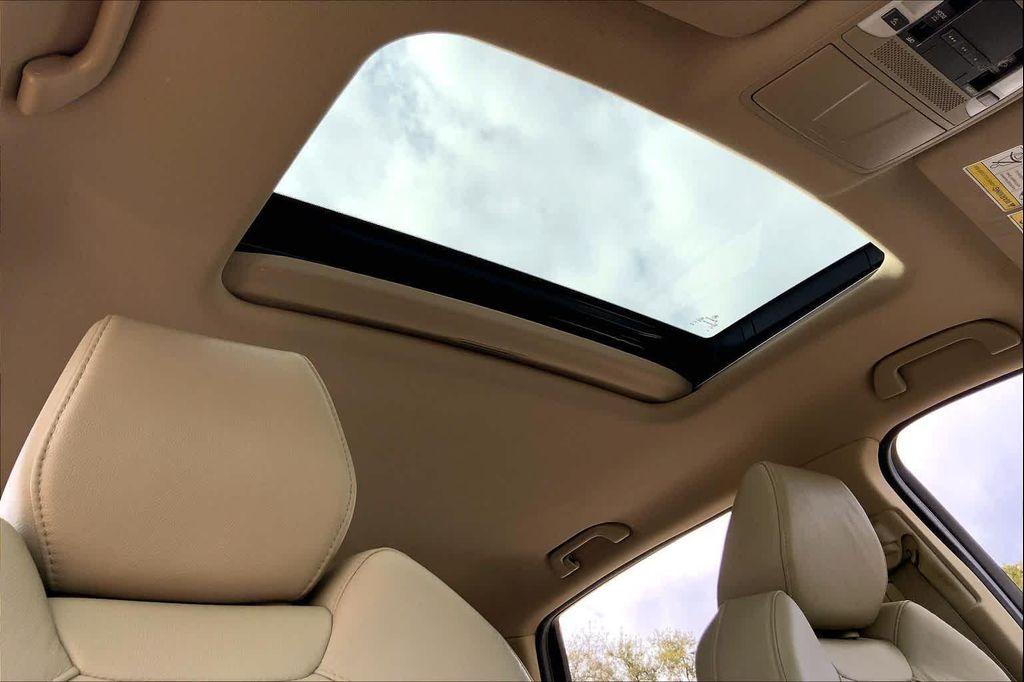 used 2019 Acura MDX car, priced at $19,500