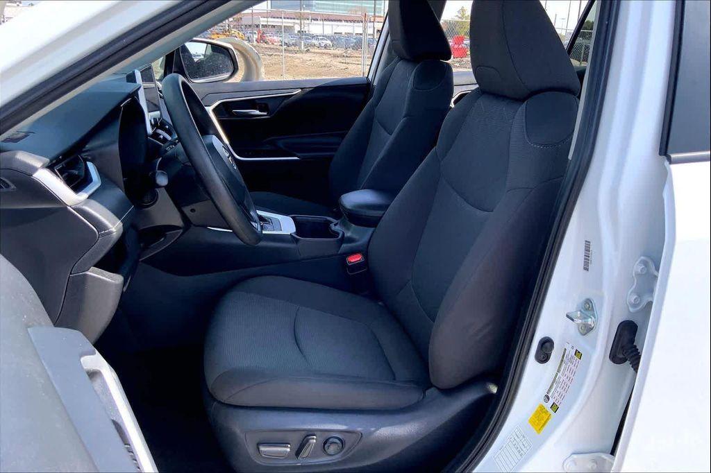 used 2025 Toyota RAV4 Hybrid car, priced at $33,557