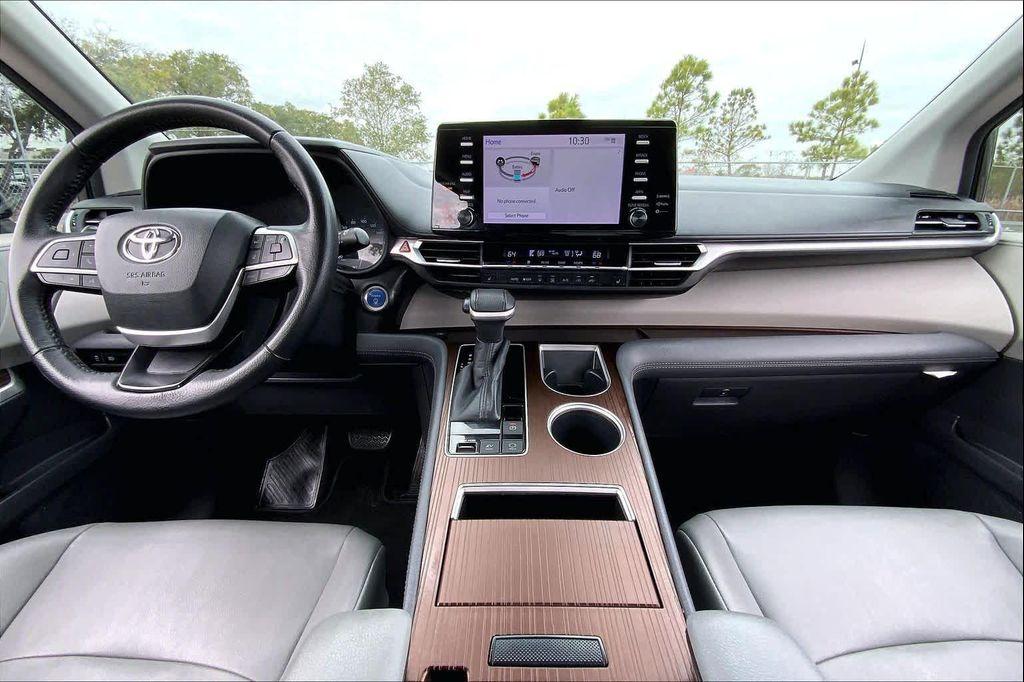 used 2022 Toyota Sienna car, priced at $30,781