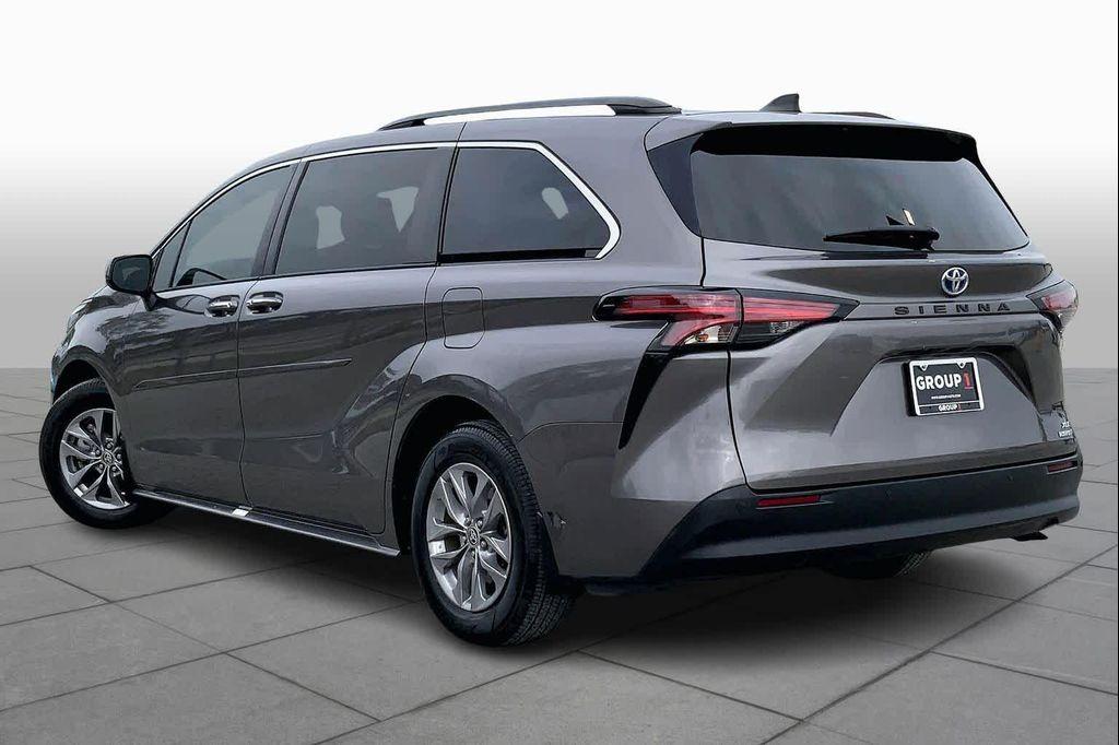 used 2022 Toyota Sienna car, priced at $30,781