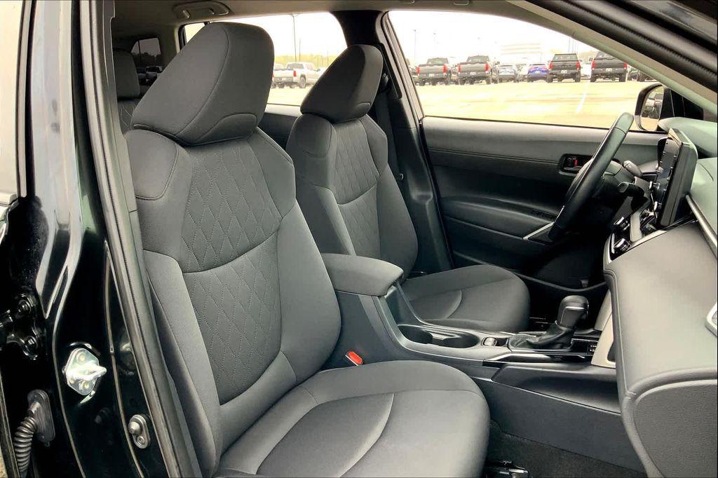used 2022 Toyota Corolla Cross car, priced at $21,654