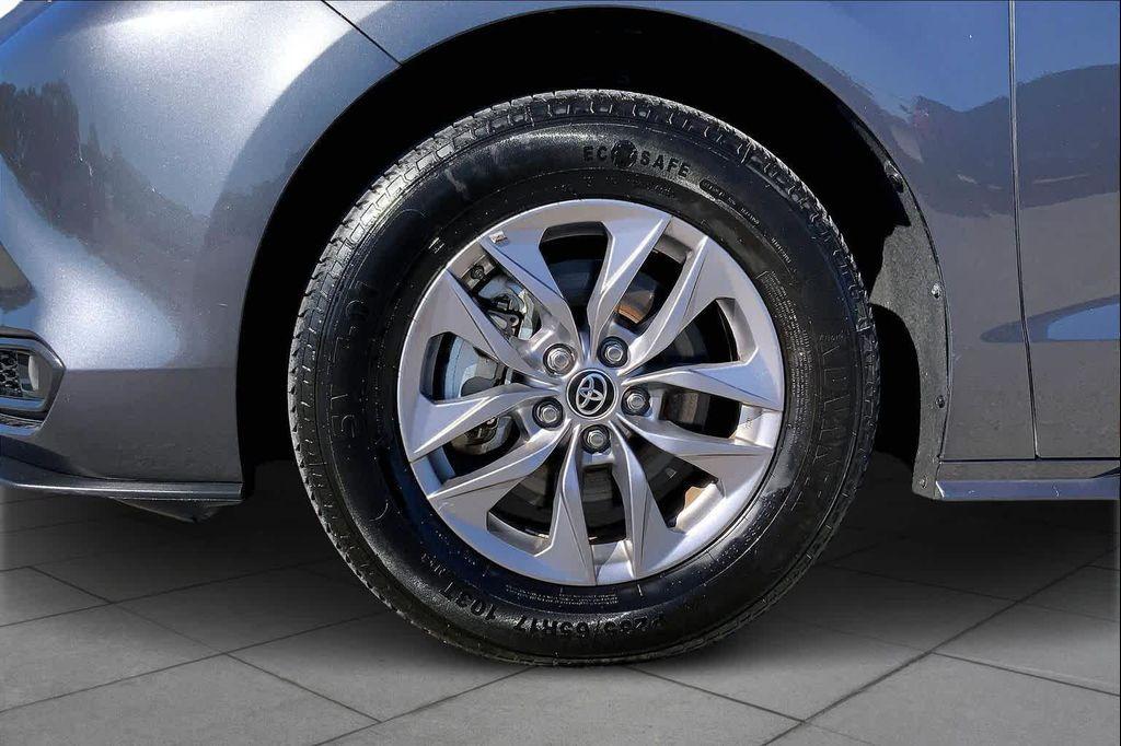 used 2025 Toyota Sienna car, priced at $39,382