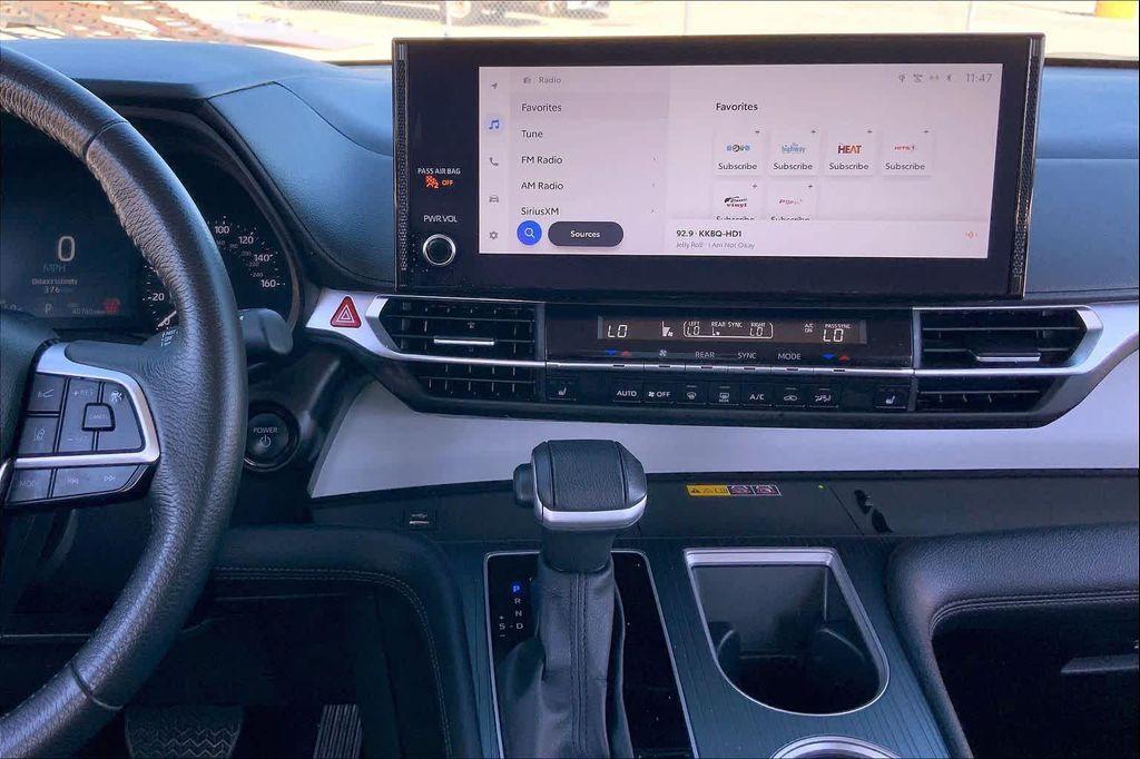 used 2025 Toyota Sienna car, priced at $39,382