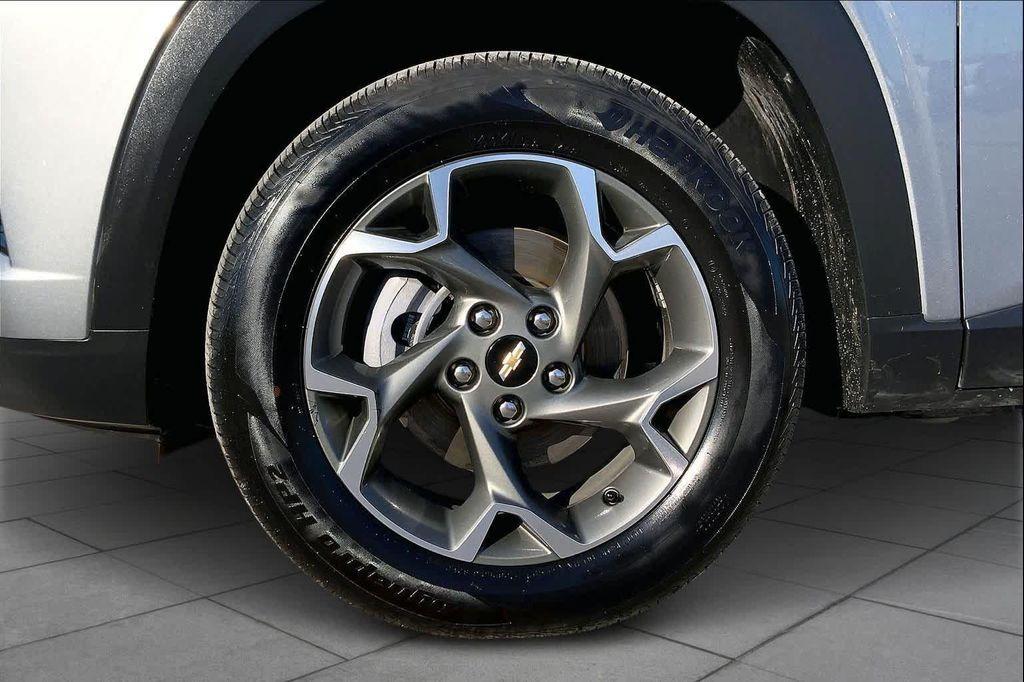 used 2025 Chevrolet Trax car, priced at $19,993
