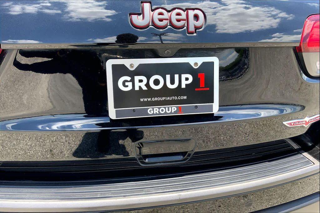 used 2021 Jeep Grand Cherokee car, priced at $24,810