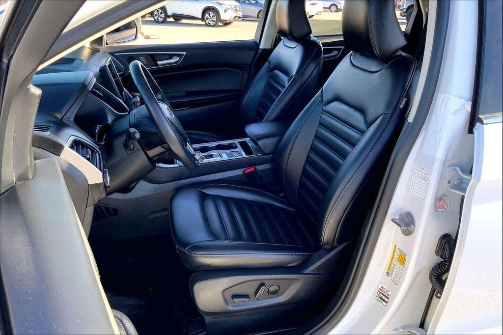 used 2024 Ford Edge car, priced at $20,994