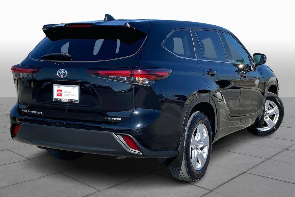 used 2024 Toyota Highlander car, priced at $32,724