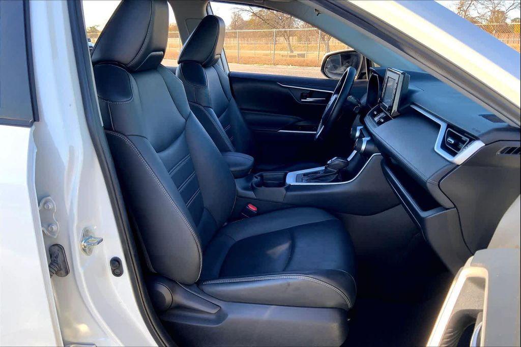 used 2021 Toyota RAV4 car, priced at $26,995
