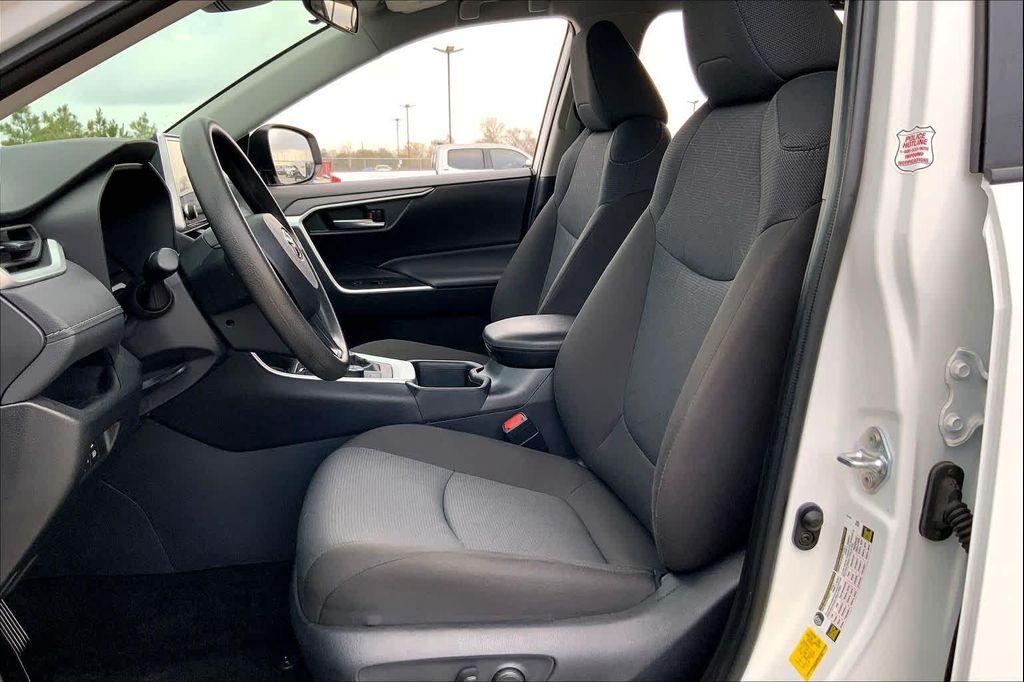 used 2025 Toyota RAV4 Hybrid car, priced at $31,939