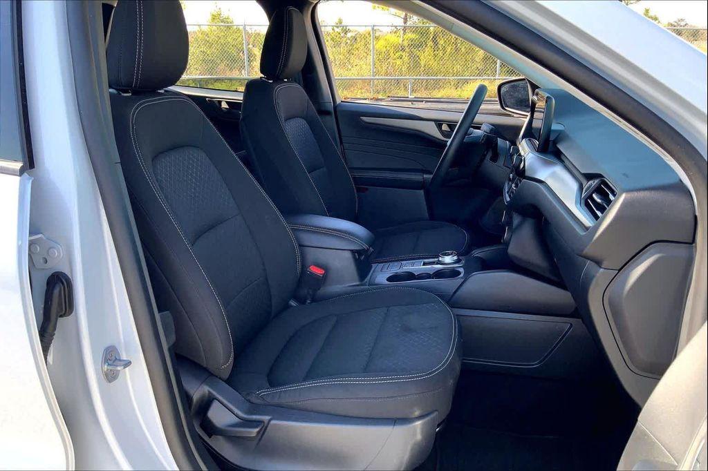 used 2025 Ford Escape car, priced at $20,998