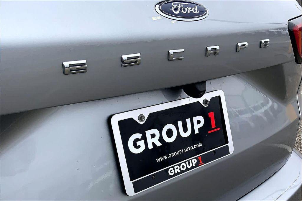 used 2024 Ford Escape car, priced at $18,998