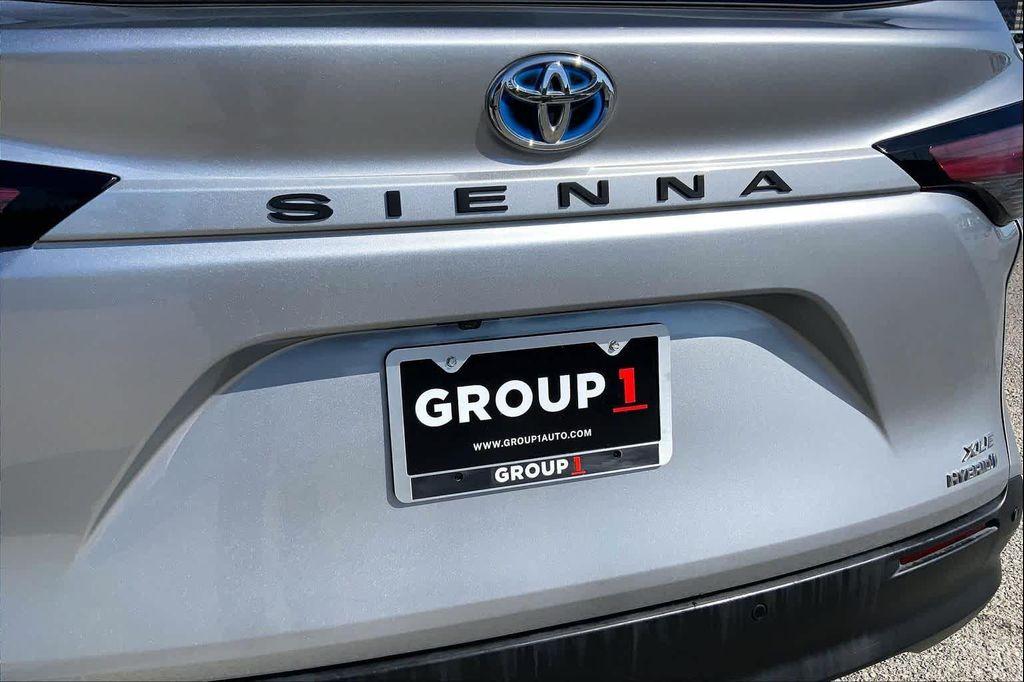 used 2021 Toyota Sienna car, priced at $29,994