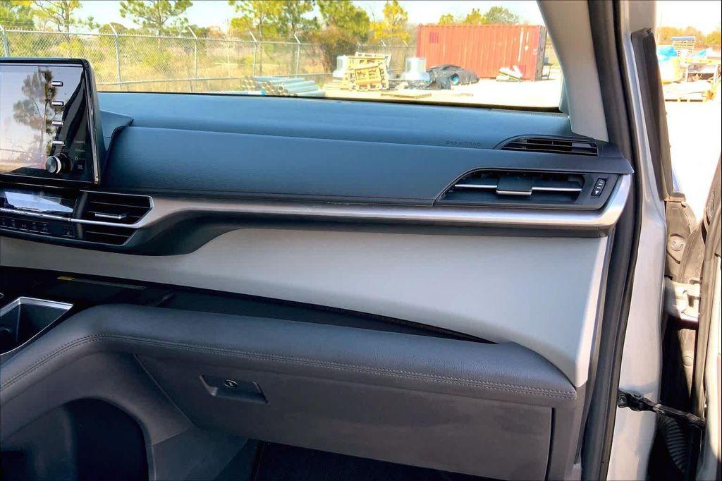 used 2021 Toyota Sienna car, priced at $29,994