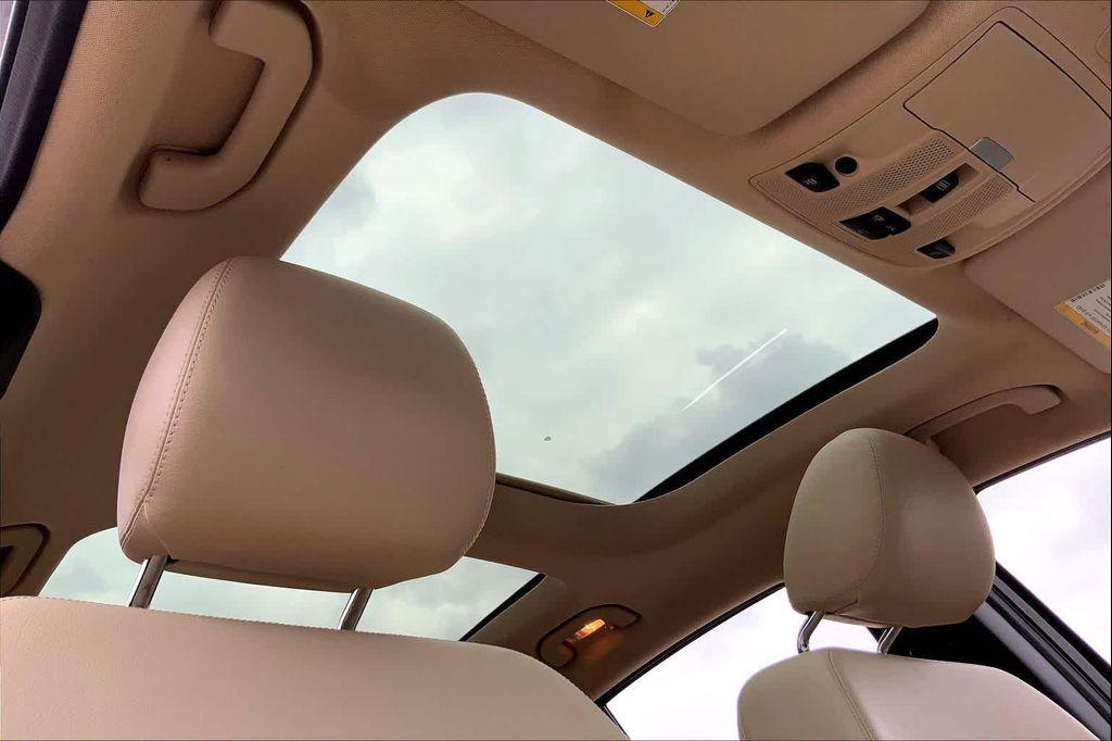 used 2019 Mercedes-Benz GLA 250 car, priced at $13,877