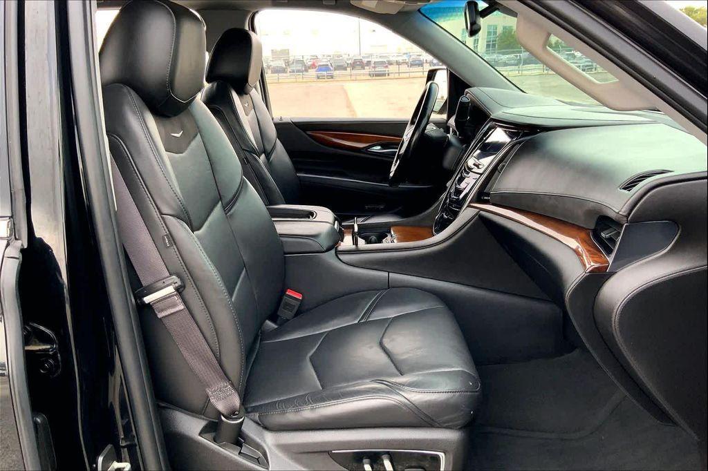 used 2016 Cadillac Escalade ESV car, priced at $22,224