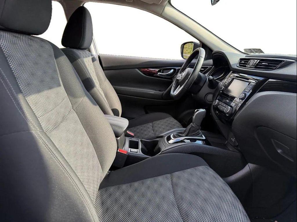 used 2022 Nissan Rogue Sport car, priced at $22,998