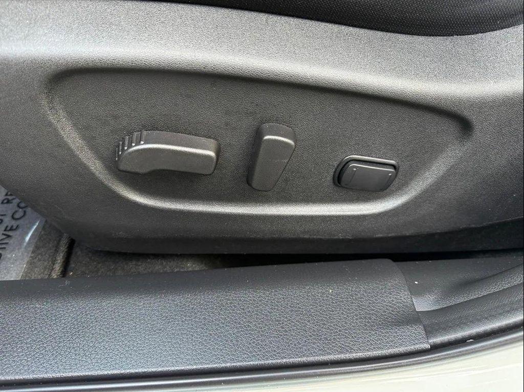 used 2022 Nissan Rogue Sport car, priced at $22,998