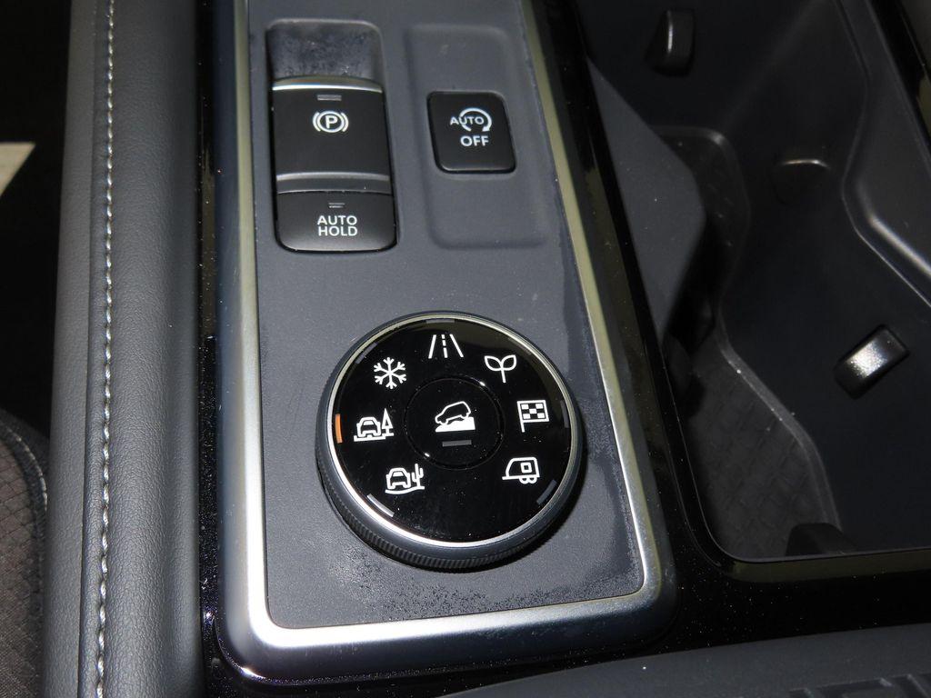 new 2026 Nissan Pathfinder car, priced at $45,659