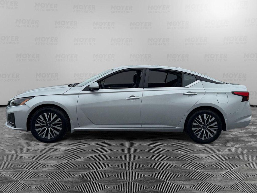 used 2023 Nissan Altima car, priced at $24,989