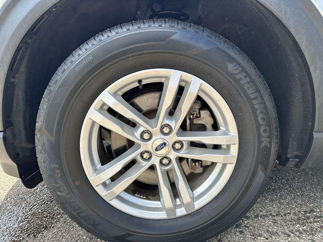 used 2022 Ford Explorer car, priced at $30,895