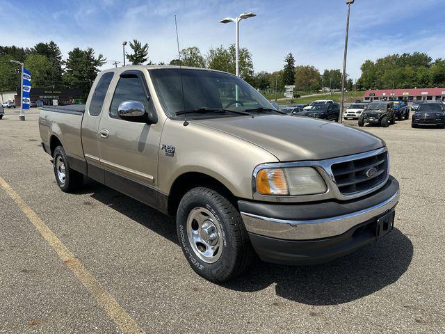 used 2000 Ford F-150 car, priced at $8,500