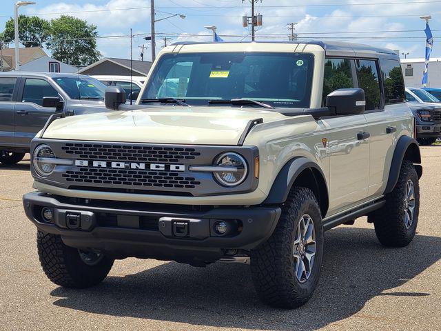 new 2025 Ford Bronco car, priced at $59,997