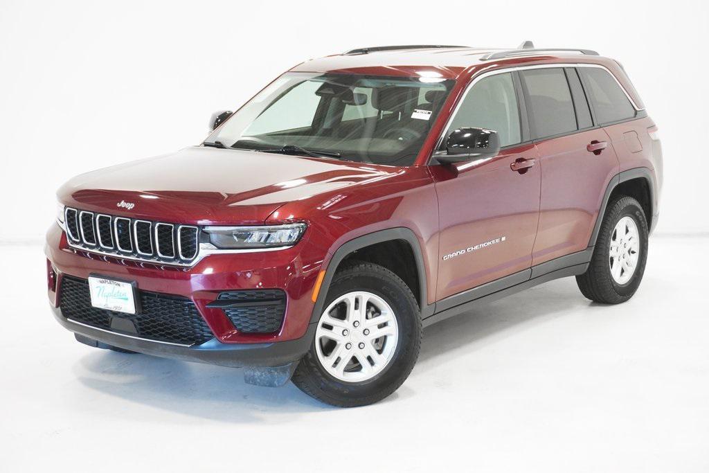 used 2024 Jeep Grand Cherokee car, priced at $25,495