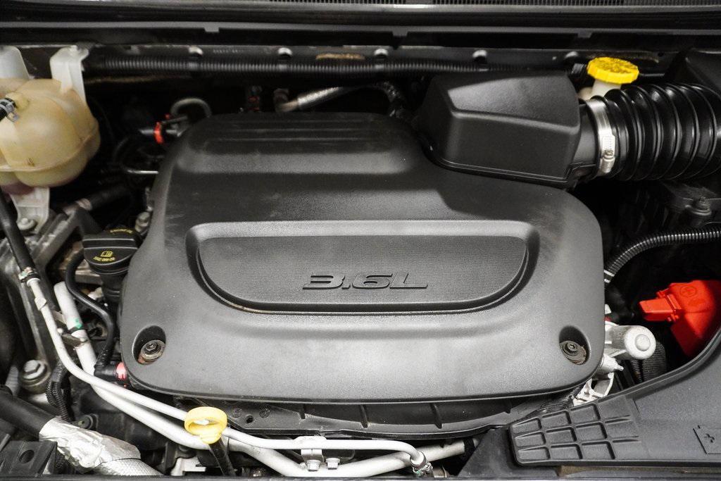 used 2021 Chrysler Pacifica car, priced at $21,495