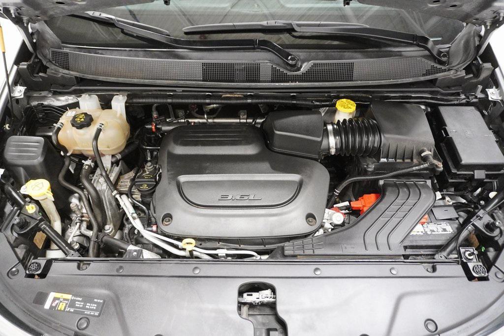 used 2021 Chrysler Pacifica car, priced at $21,495