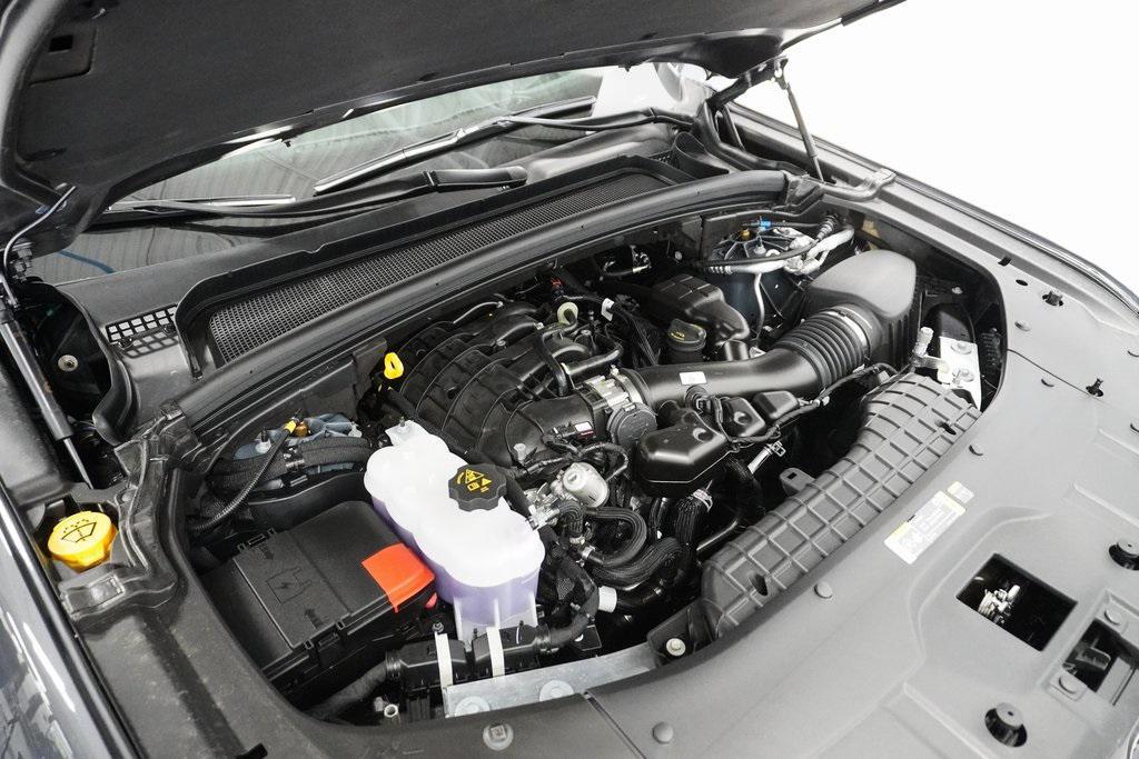 new 2025 Jeep Grand Cherokee L car, priced at $59,998