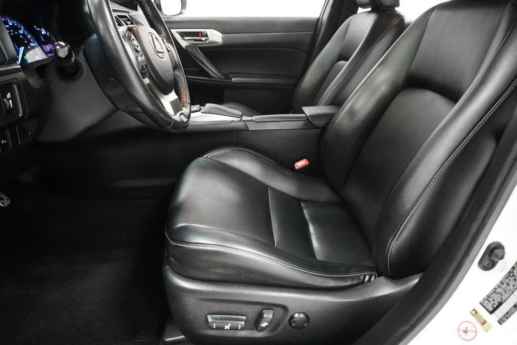 used 2015 Lexus CT 200h car, priced at $14,295