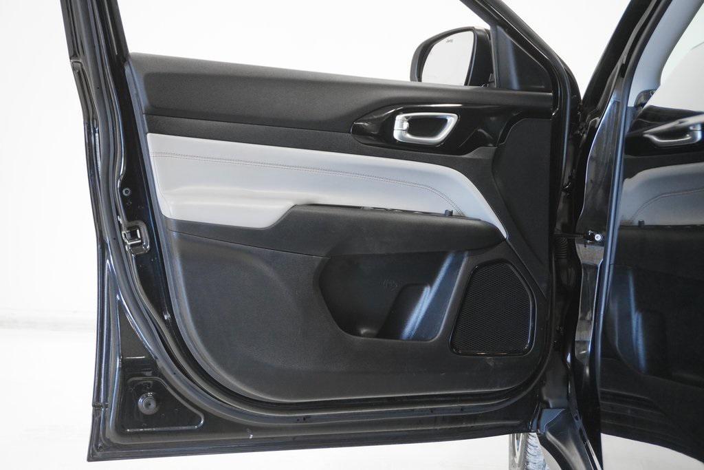 used 2022 Jeep Compass car, priced at $19,995