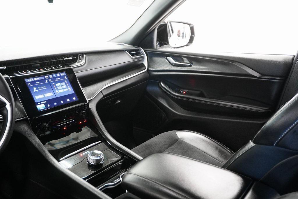 used 2023 Jeep Grand Cherokee L car, priced at $25,495