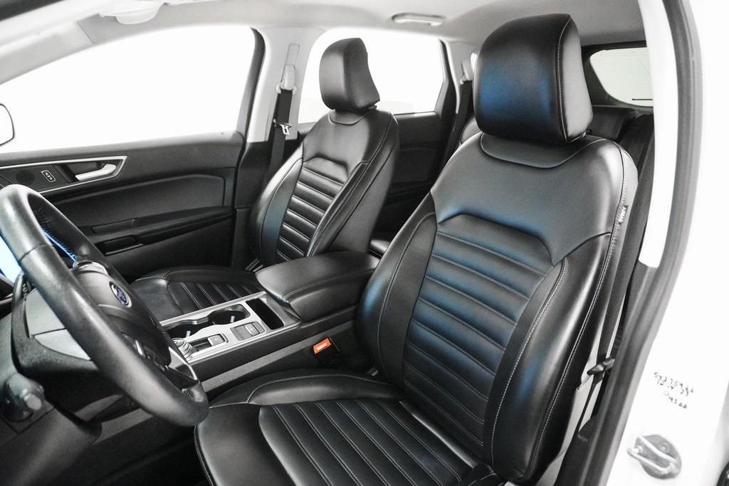 used 2024 Ford Edge car, priced at $22,195