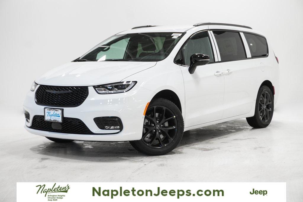 new 2026 Chrysler Pacifica car, priced at $52,725