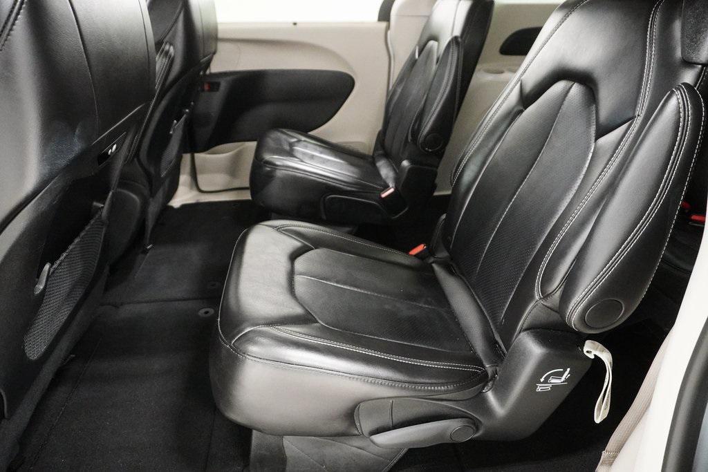 used 2024 Chrysler Pacifica car, priced at $27,995