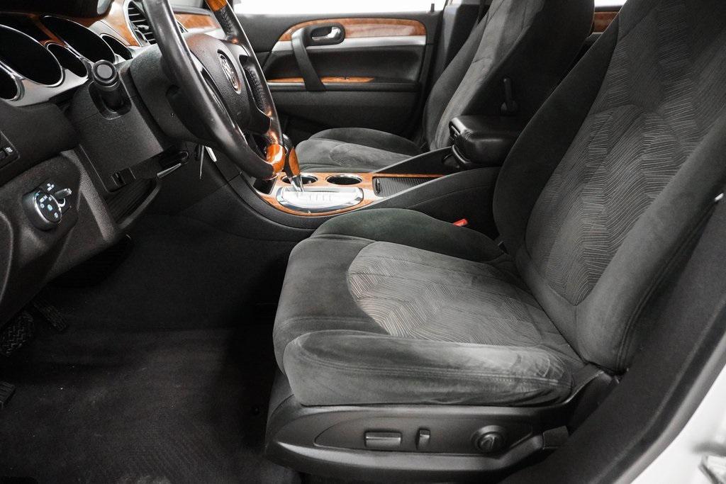 used 2010 Buick Enclave car, priced at $7,495