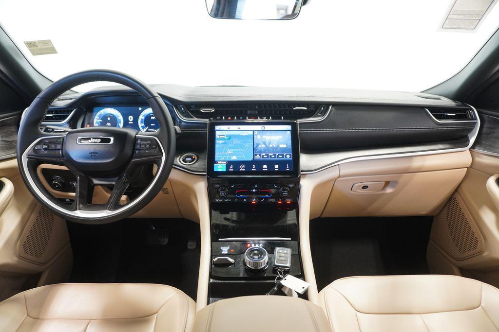 used 2025 Jeep Grand Cherokee L car, priced at $36,695