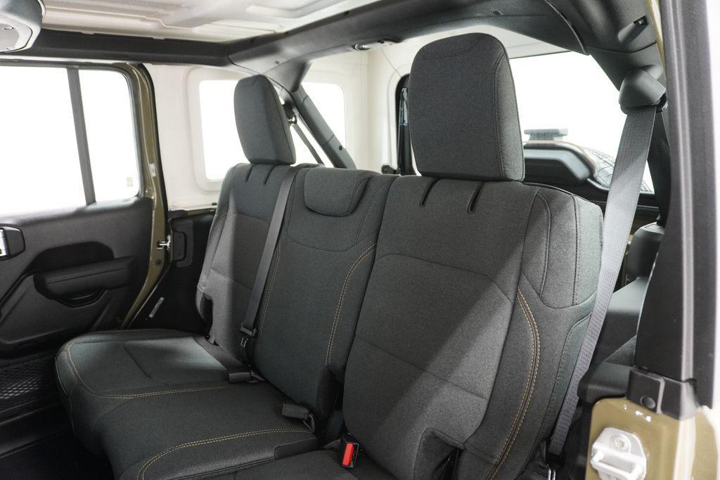 new 2026 Jeep Wrangler car, priced at $39,932