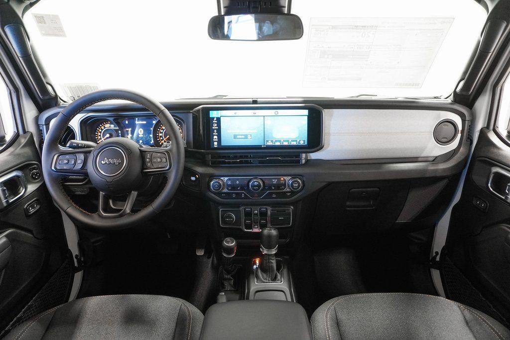new 2025 Jeep Wrangler car, priced at $42,115